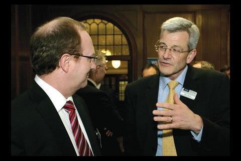 WRAP’s Mike Watson (right) with Bovis Lend Lease’s Nick Pollard